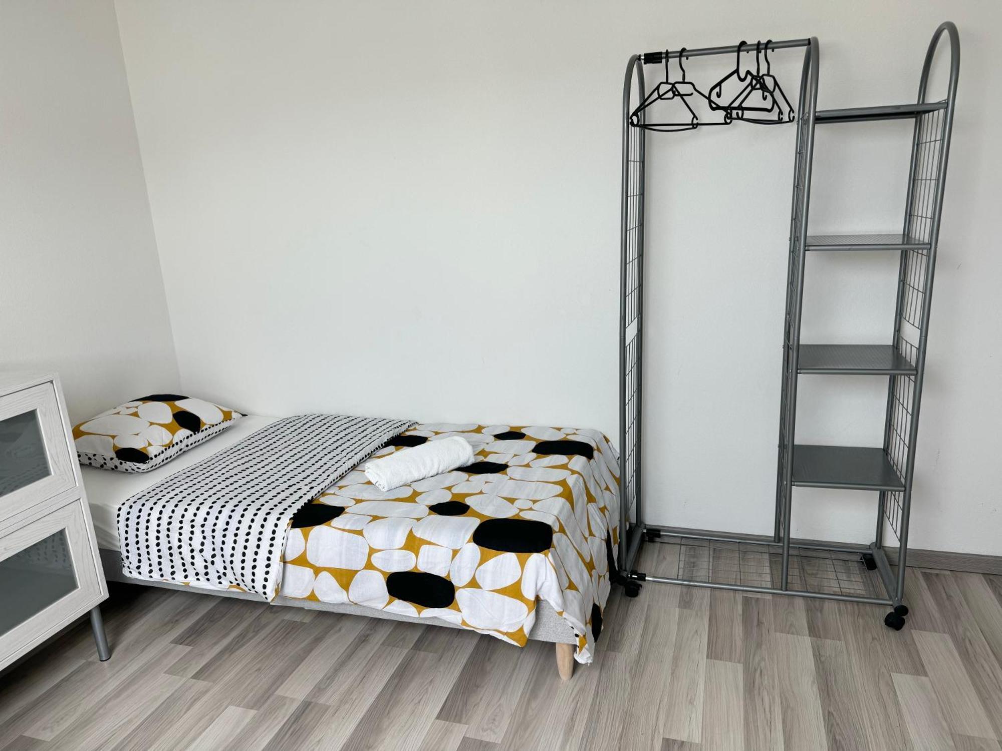 Bes,, Attique Neuf Avec Confort Apartment *